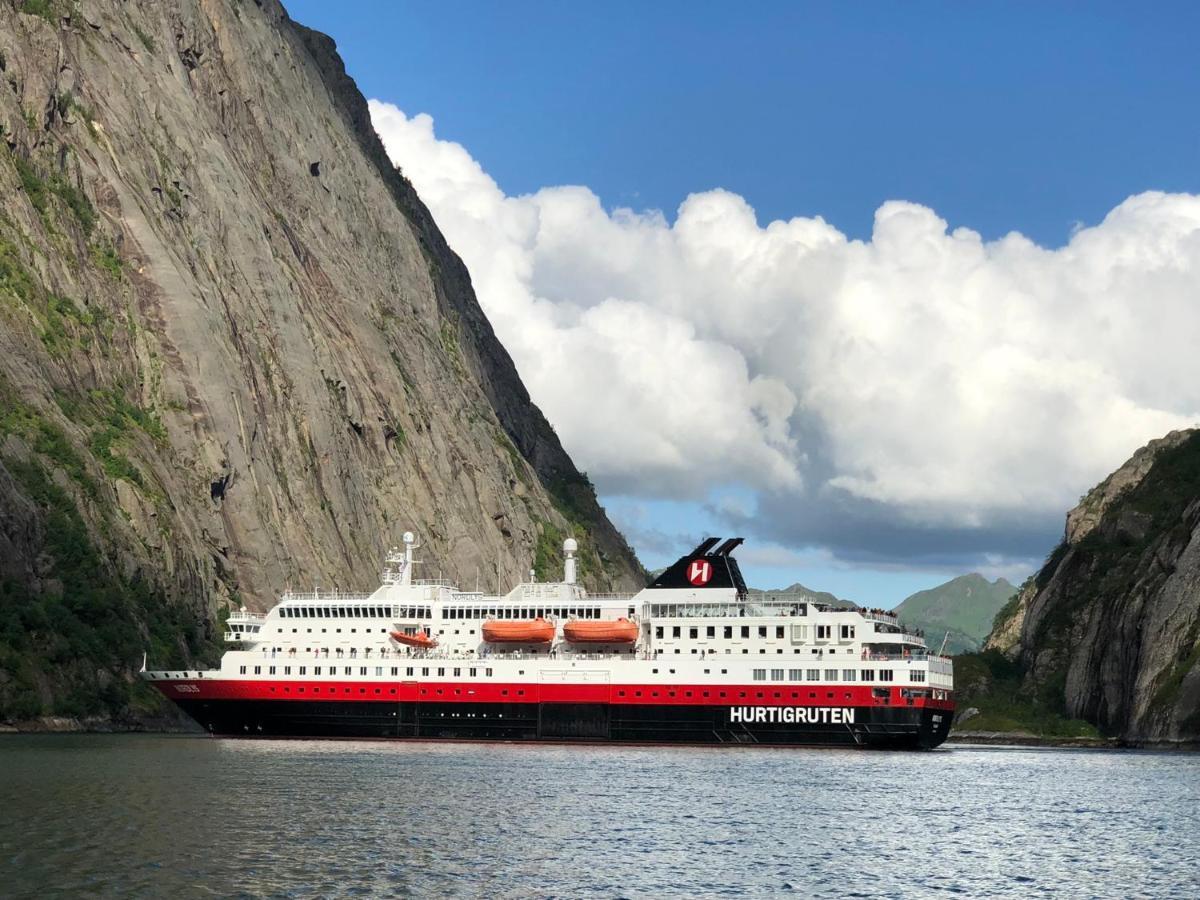 Lofoten And Vesteralen Kveldro Myrland Exterior photo